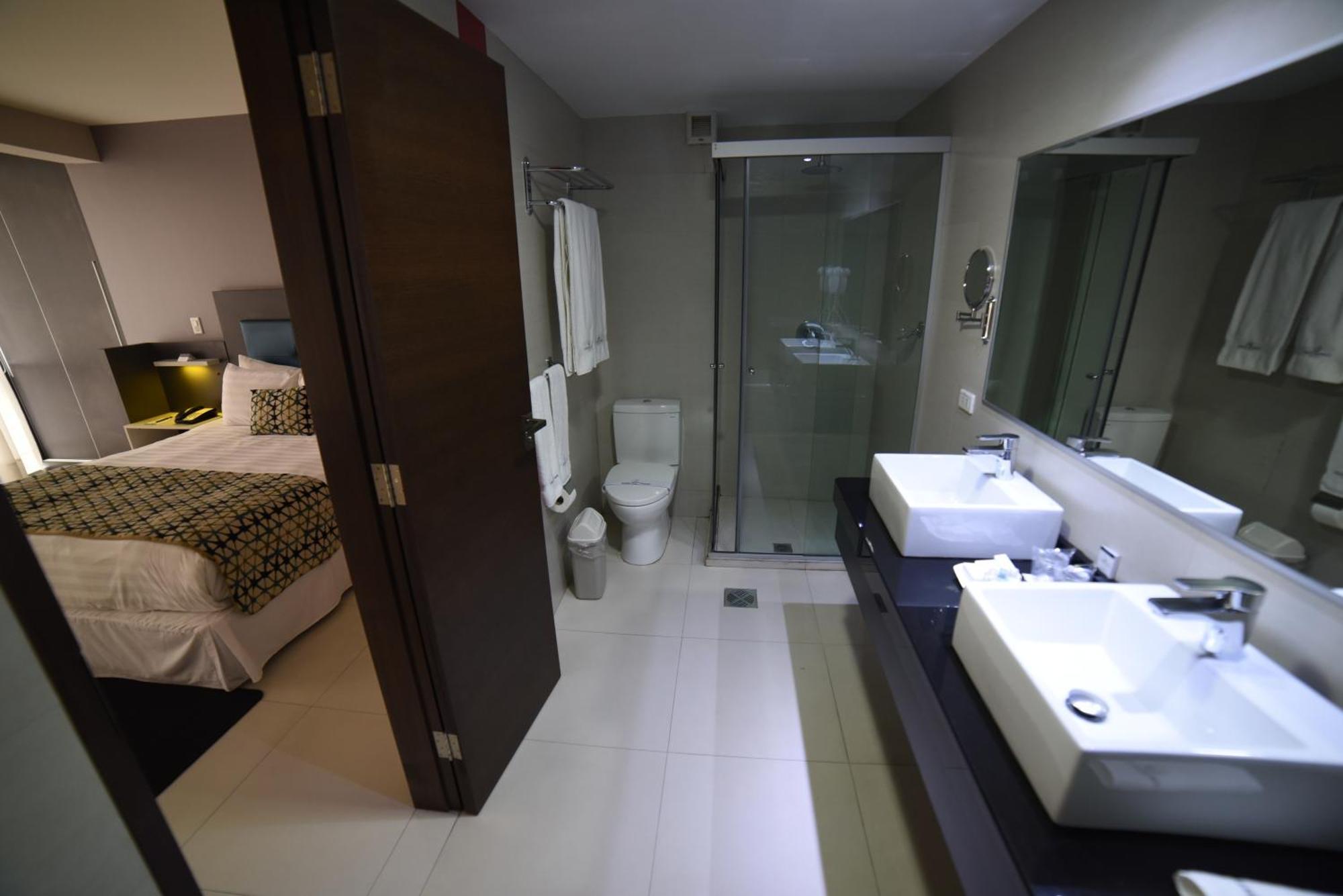 Camino Plaza Hotel Cochabamba Luaran gambar