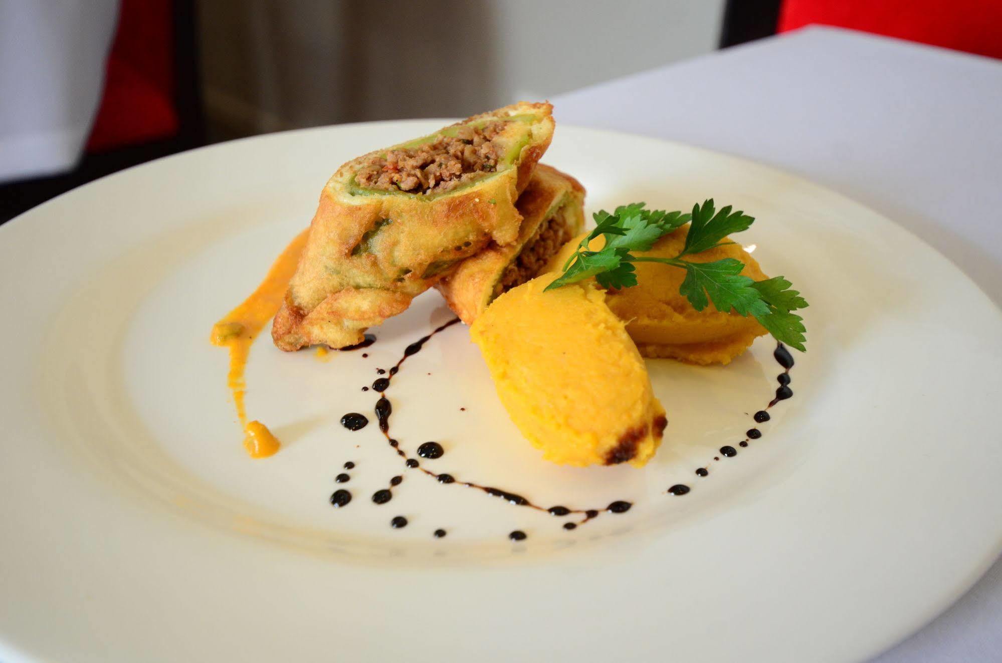 Camino Plaza Hotel Cochabamba Luaran gambar